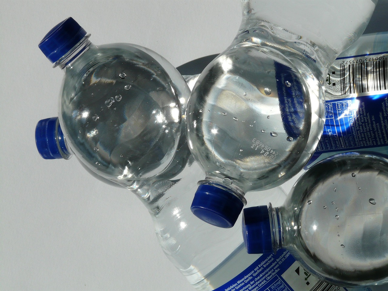 È possibile ridurre il consumo di plastica con un filtro per rubinetto? La verità [Aggiornato]